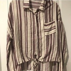 NEW Grace Brand, Lizard Thicket Boutique Button Down Tie Blouse size medium